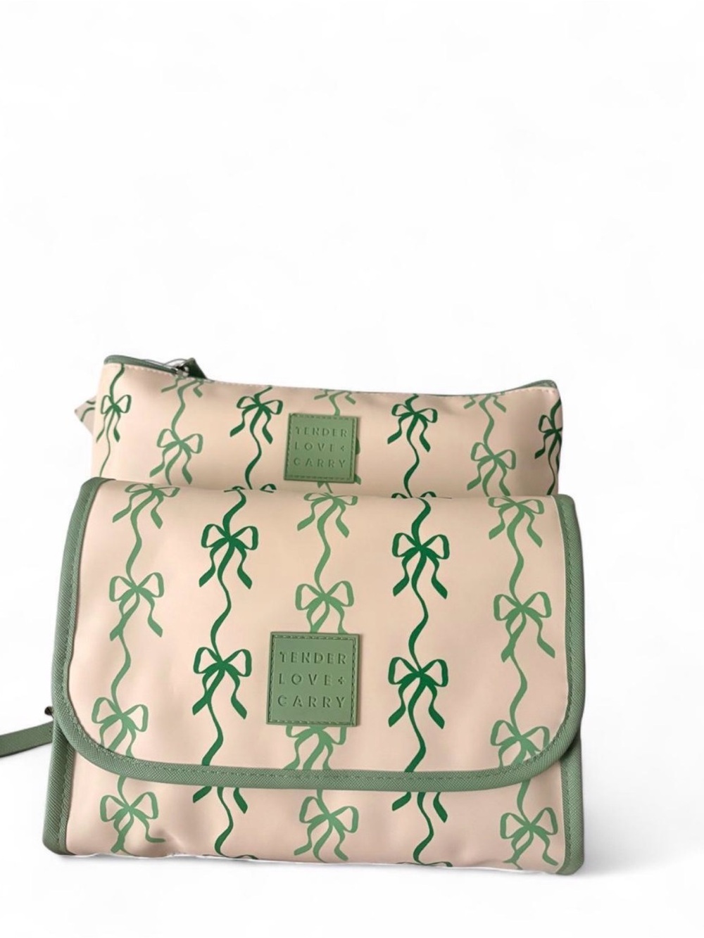 Tender Love and Carry Green Bow Travel Set